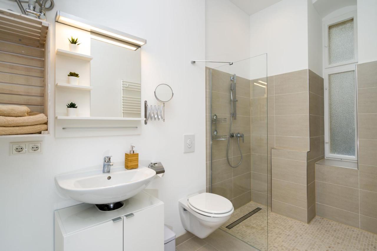 The Lohmeyerstr Vh Links, 2 Bedroom Up To 5 People Berlim Exterior foto